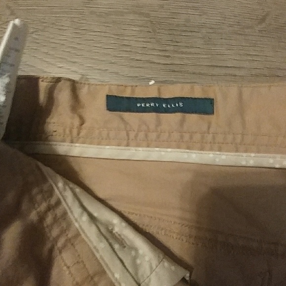 Kakhi - Picture 3 of 3